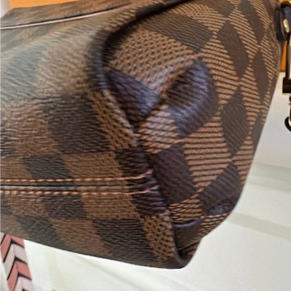 🦄 Authentic Louis Vuitton Limited Edition Croisette Damier Ebene ✨ - Picture 9 of 13